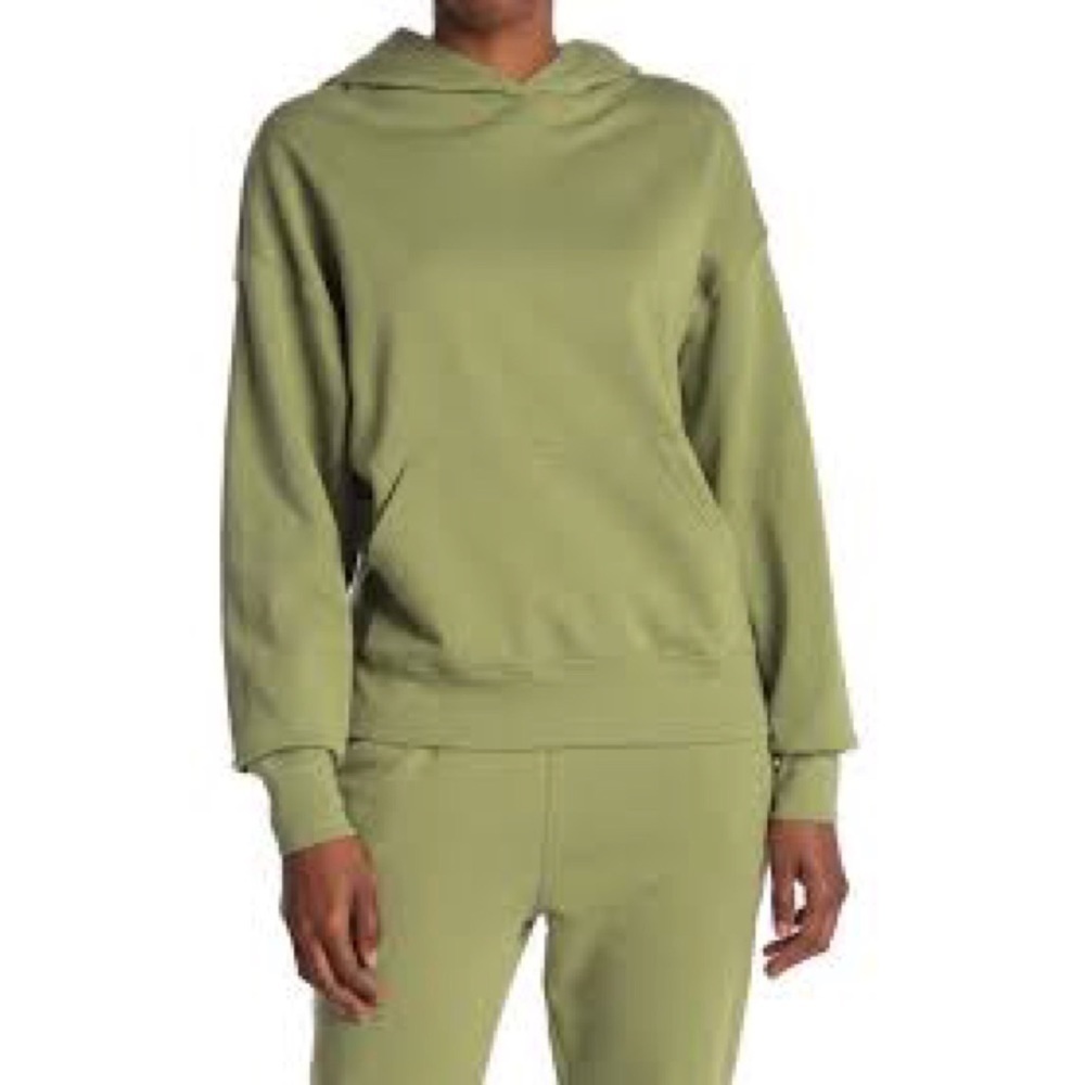 WEWOREWHAT Womens Dolman Sleeve Pullover Hoodie Green Size S Activewear Lounge
